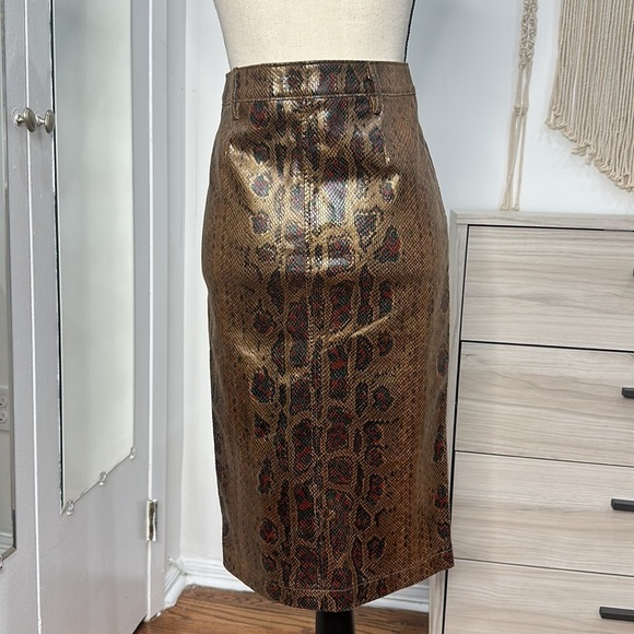 Blank NYC Snakeskin Midi Skirt Brown/Burgundy size 27 - Picture 4 of 9